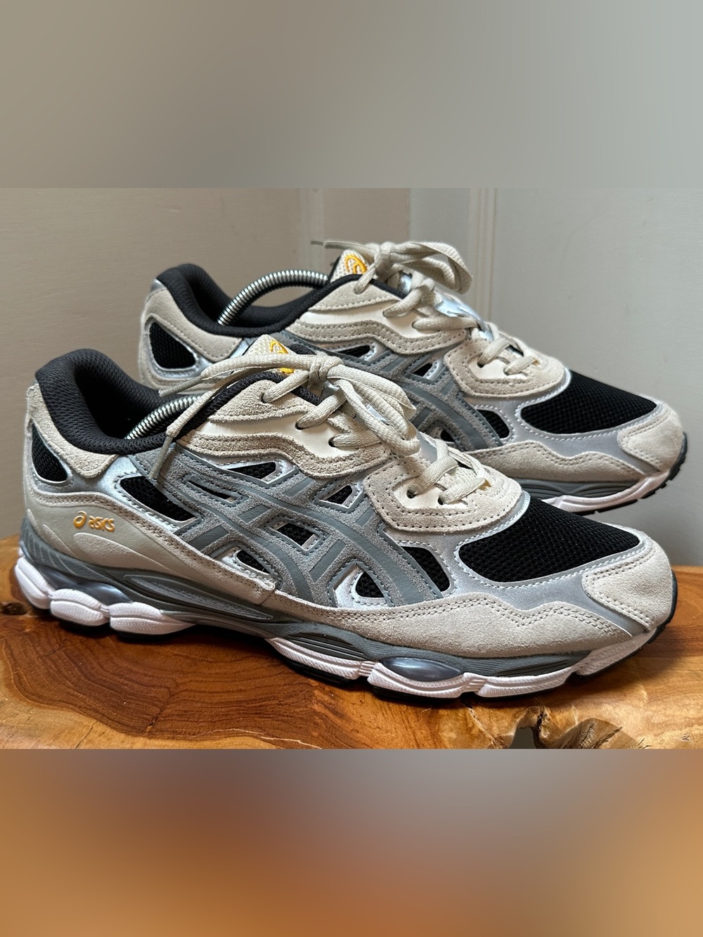 ASICS Gel-NYC “- Size: US Men’s 11